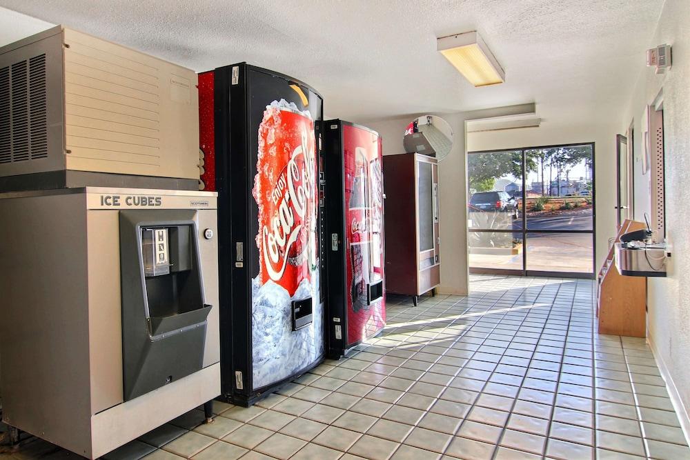Motel 6 San Angelo, TX photo 21