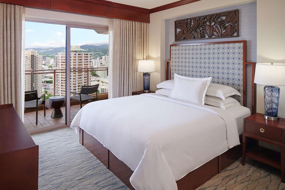 Hilton Grand Vacations Club Grand Waikikian Honolulu photo 15