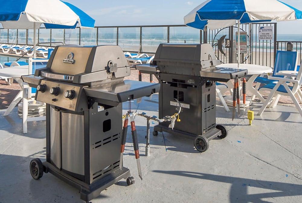 Dolphin Beach Club photo 15