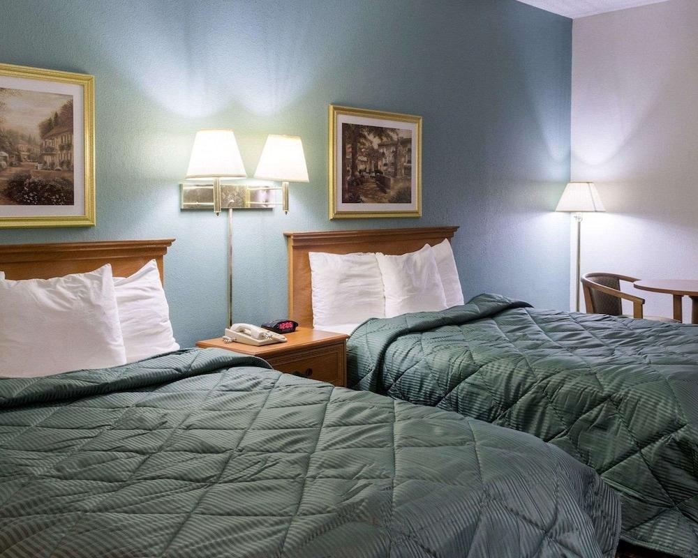 Quality Inn Magee photo 6