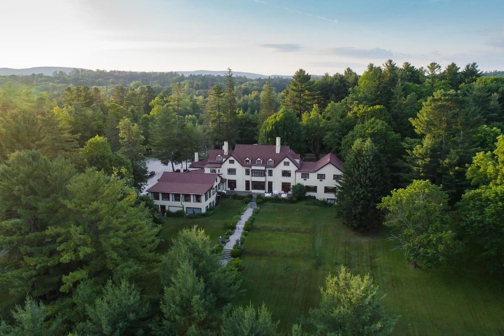 Seven Hills Inn photo 2