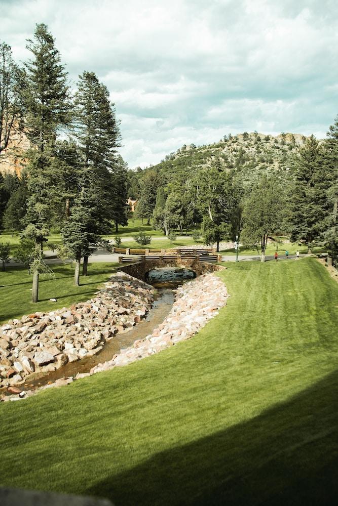 Glen Eyrie Castle & Conference Center A Ministry of the Navigators photo 55