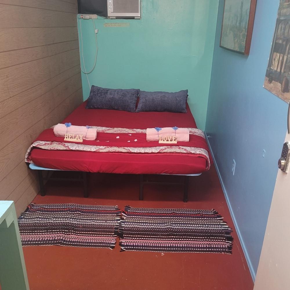 Crashpod Hostel photo 35