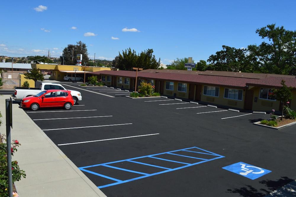 Budget Inn of Paso Robles photo 34