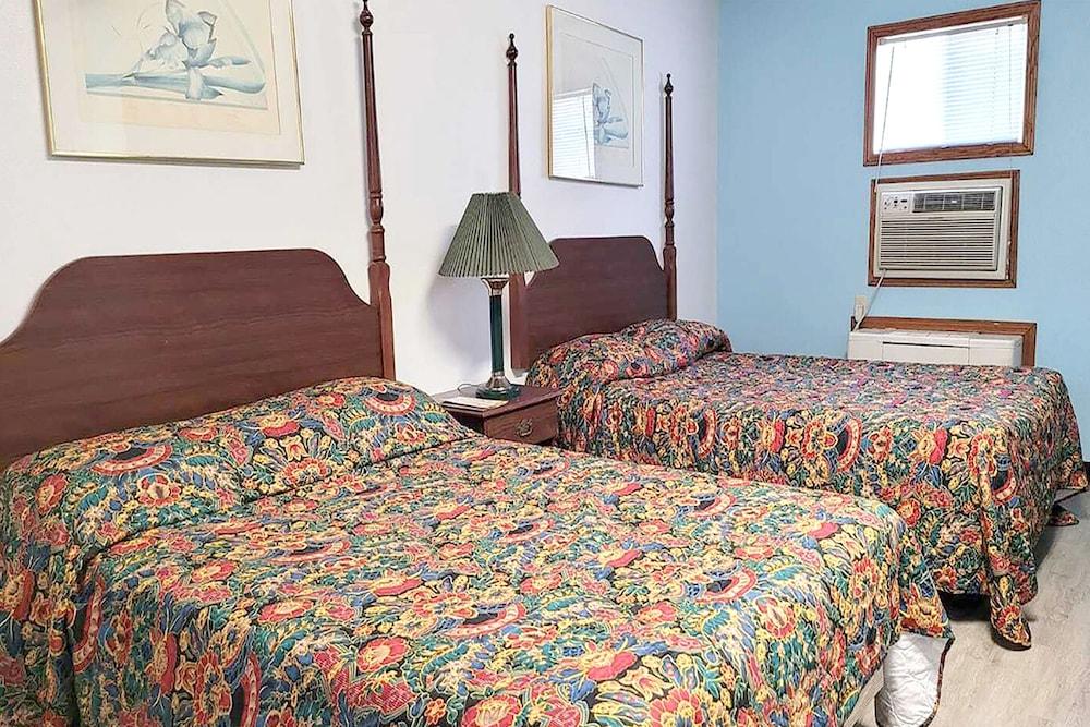 Budget Inn photo 3