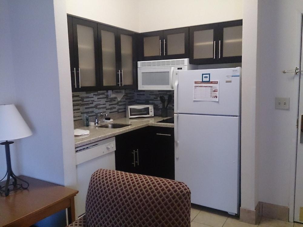 Staybridge Suites Columbus-Airport by IHG photo 13