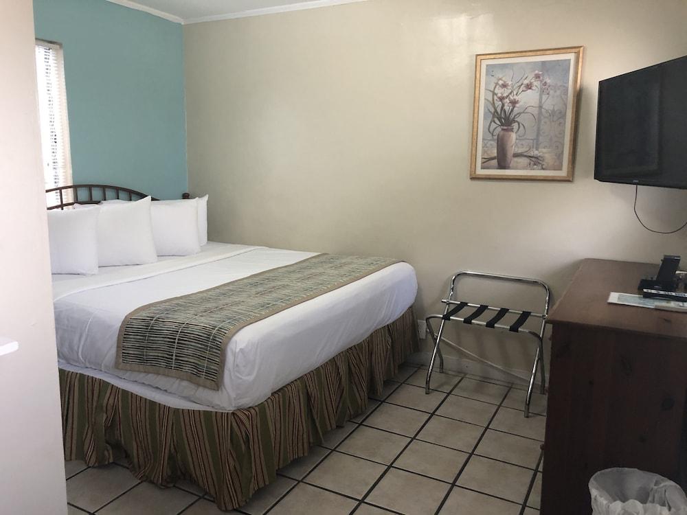 Seashell Motel photo 5