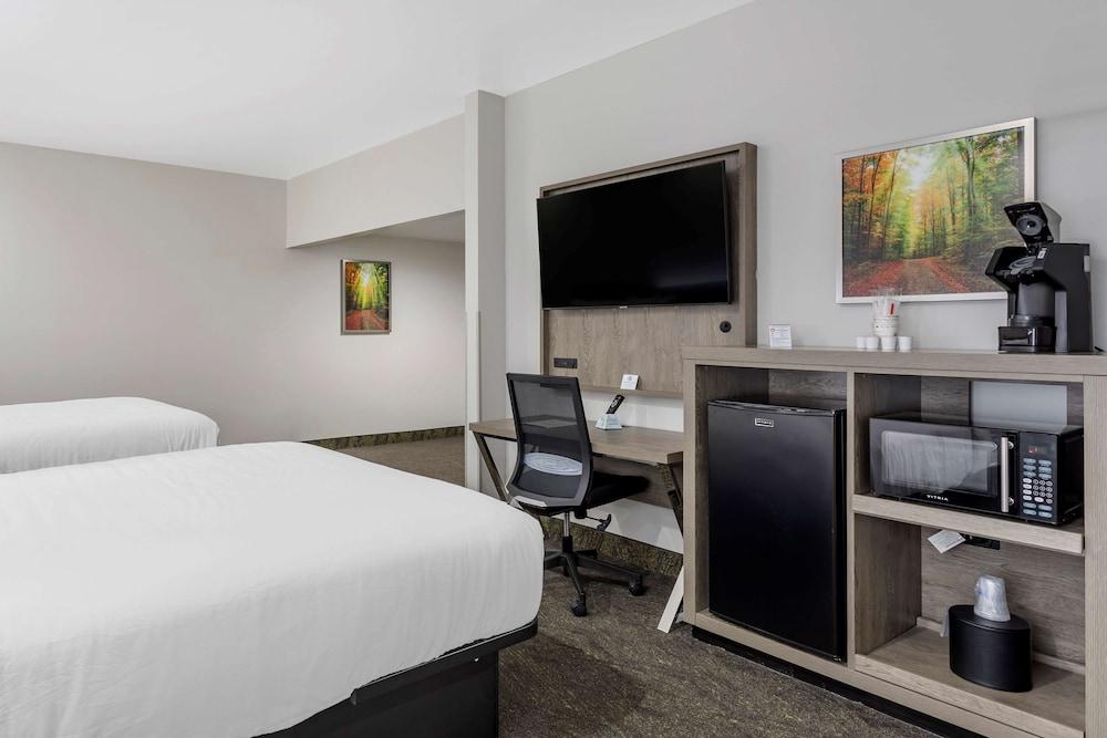 Best Western Plus Apple Valley Lodge Pigeon Forge photo 29
