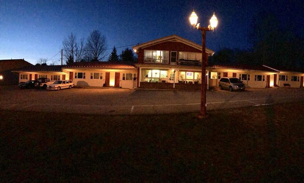 Fountain Inn photo 16