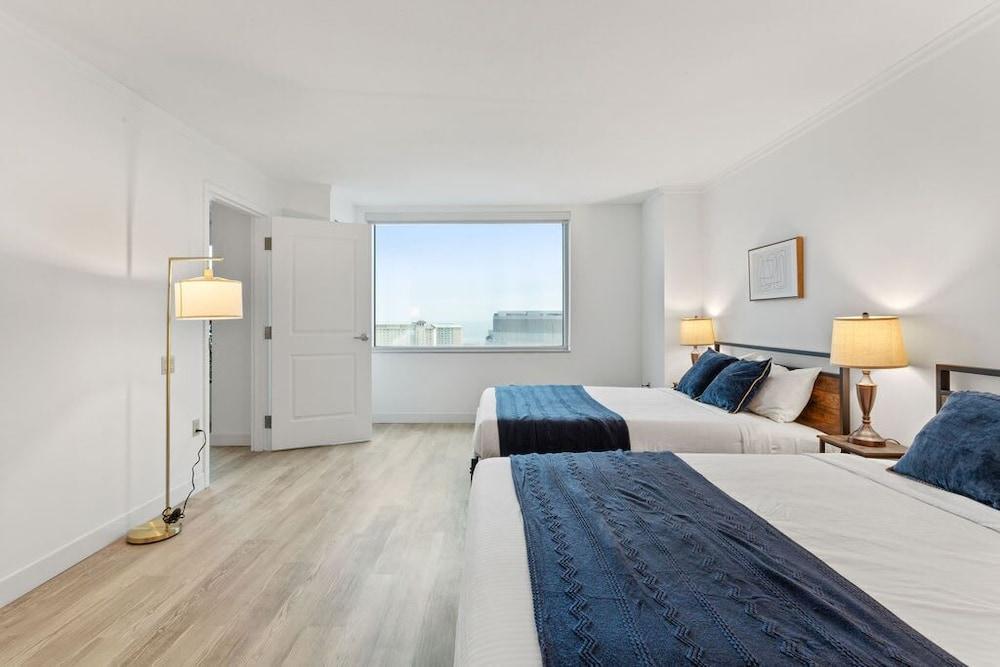 CozySuites at Showboat photo 80