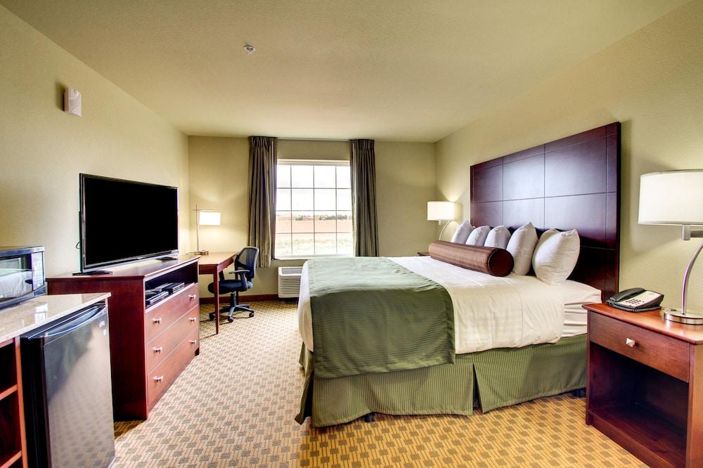 Stanton Inn & Suites photo 25