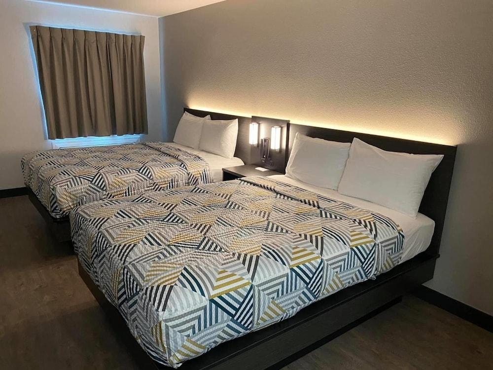 Motel 6 Tulsa, OK - CENTRAL photo 24