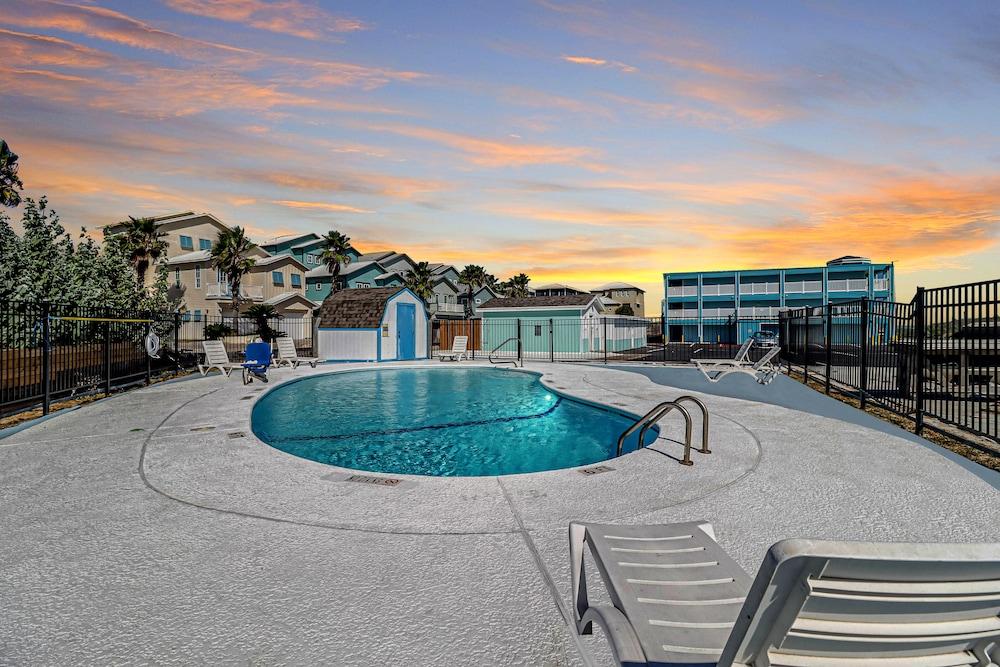 Seaside Boutique Hotel photo 44