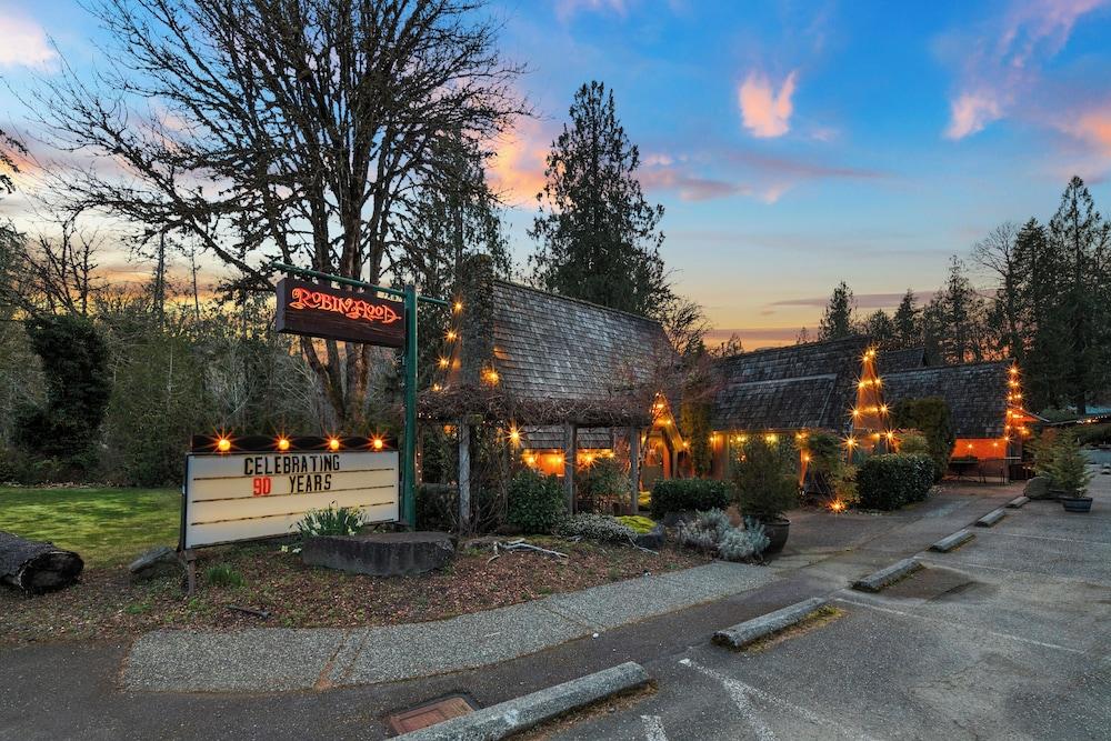 Robinhood Village Resort photo 1