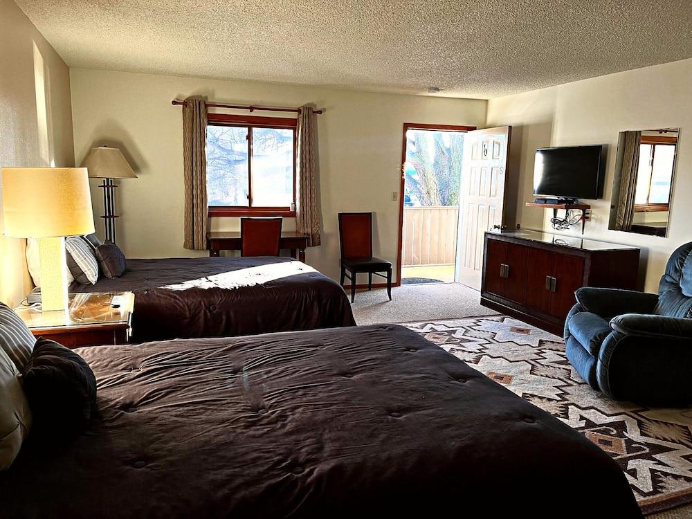 Furnas County Lodging photo 2
