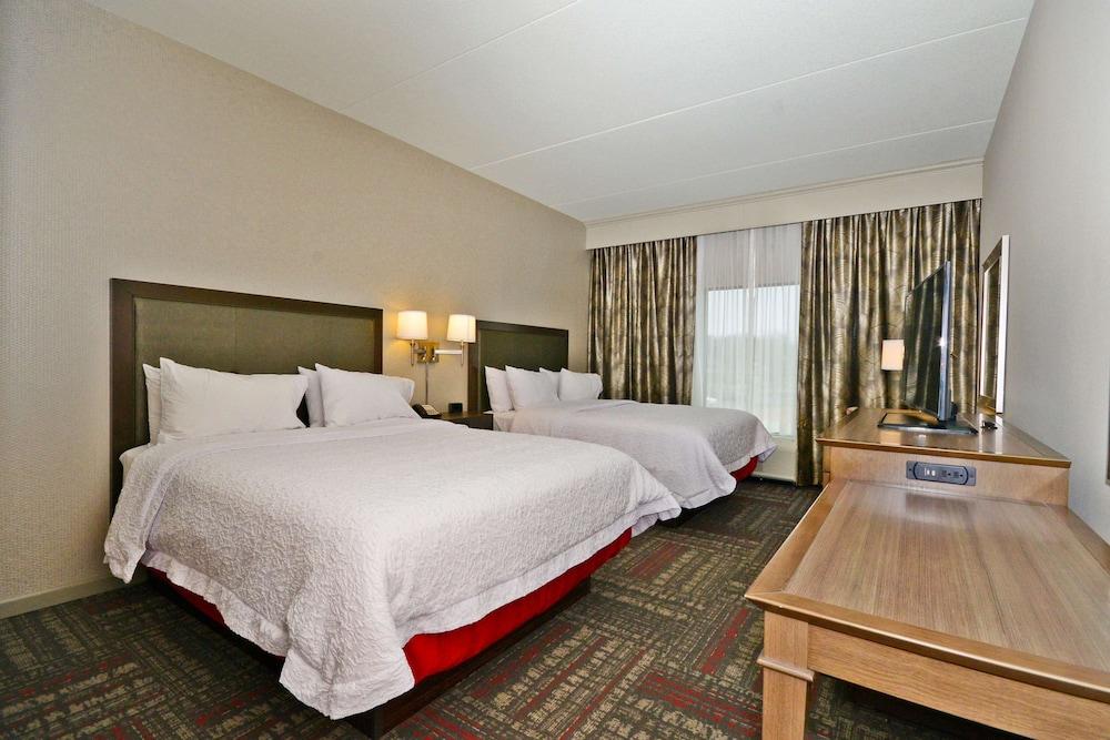 Hampton Inn Pulaski photo 5