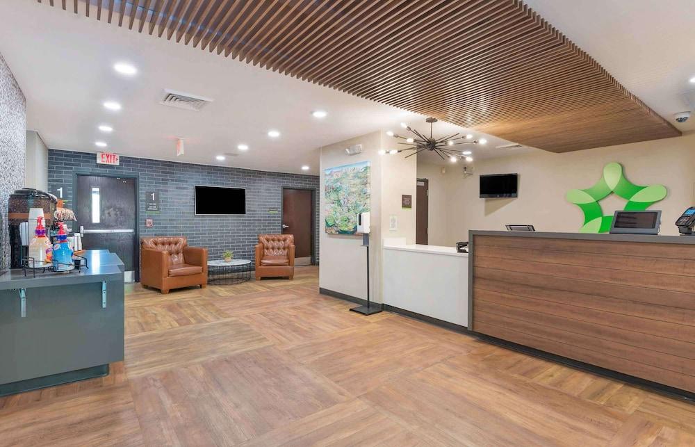 Extended Stay America Select Suites - Charlotte - Tyvola Rd. photo 2