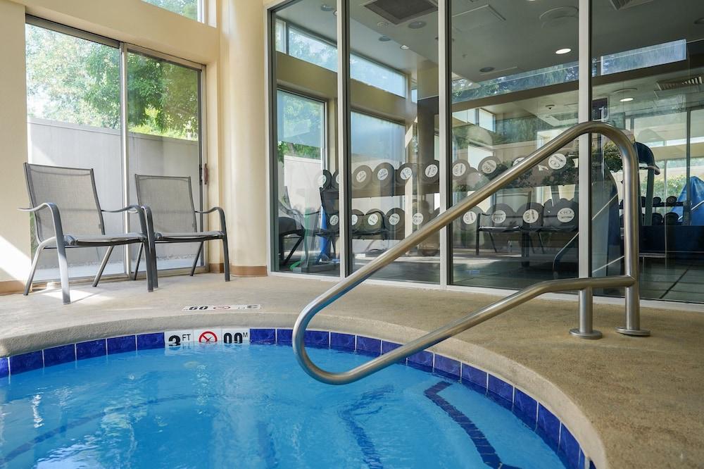 Holiday Inn Express Boise - University Area by IHG photo 22