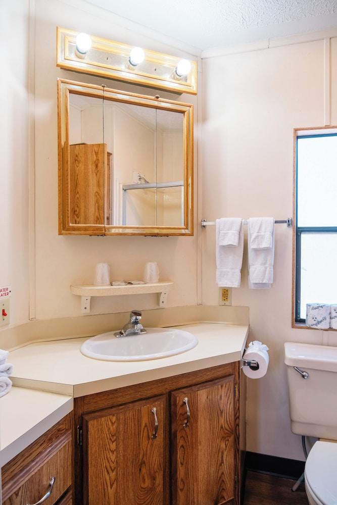 Black Meadow Landing photo 51