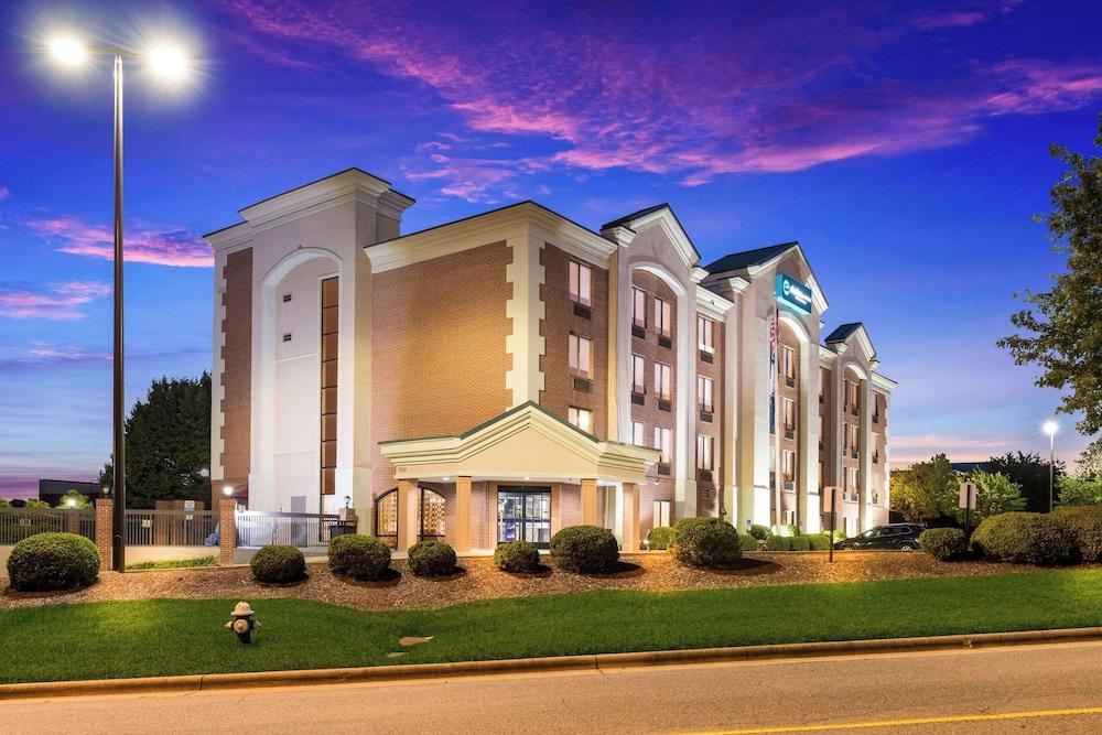 Clarion Pointe Greensboro Airport photo 54