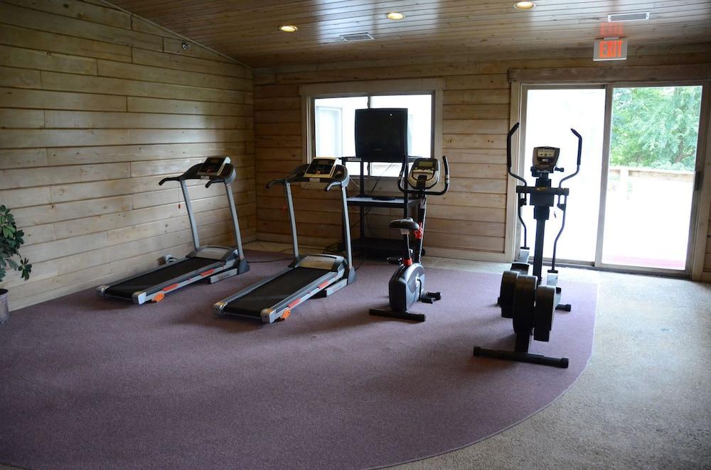 Paddle Wheel Inn photo 35