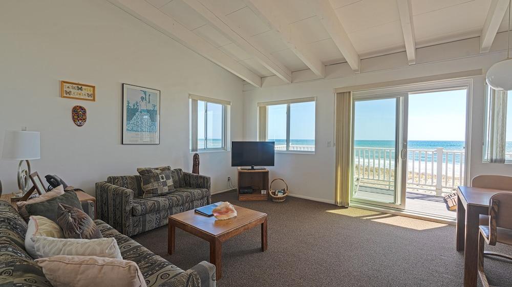 Sea Crest Resort photo 92