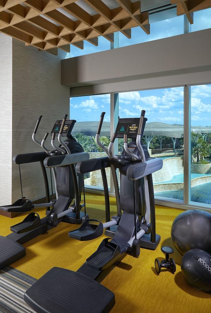 The Guitar Hotel at Seminole Hard Rock photo 21