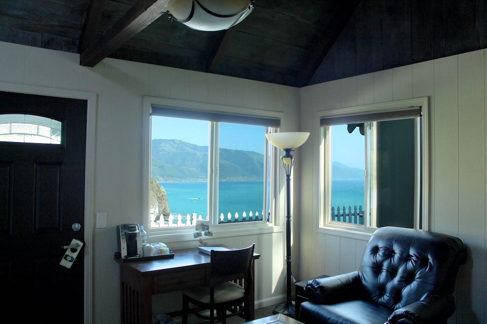 Lucia Lodge photo 33