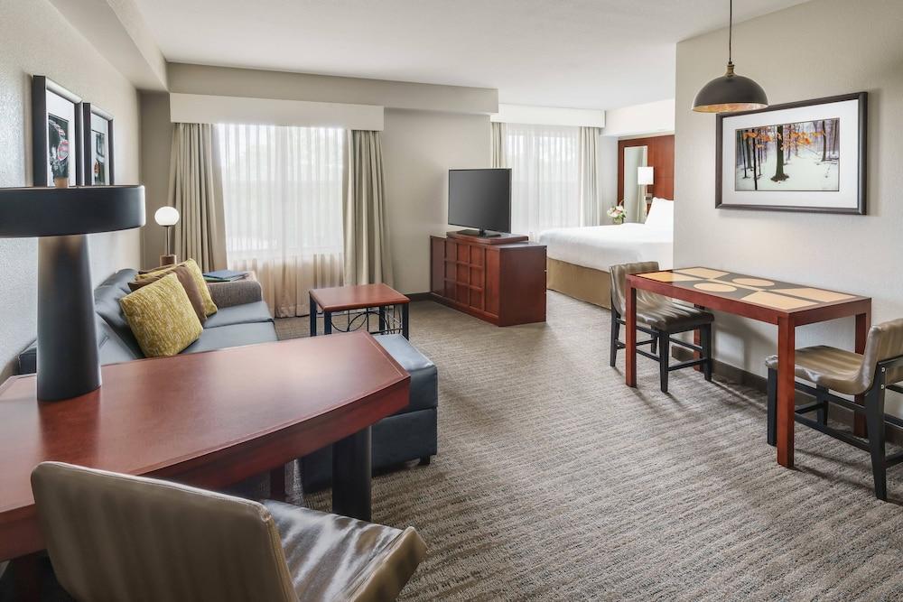 Residence Inn by Marriott Colchester photo 6