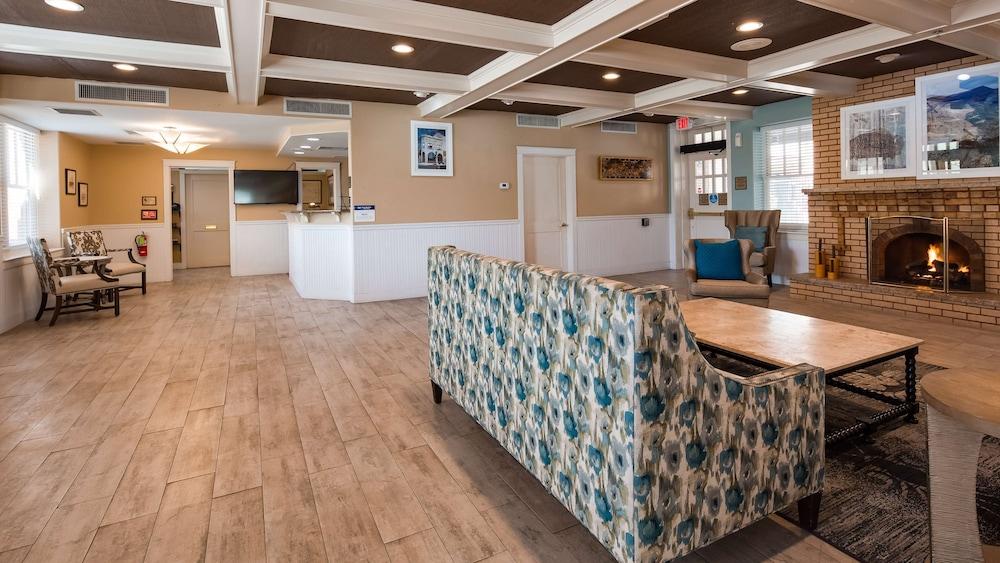 Best Western Plus Plaza Hotel photo 26