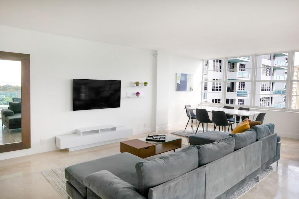 Seacoast Suites on Miami Beach photo 60