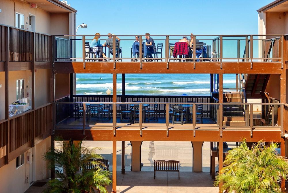 Ocean Beach Hotel photo 10