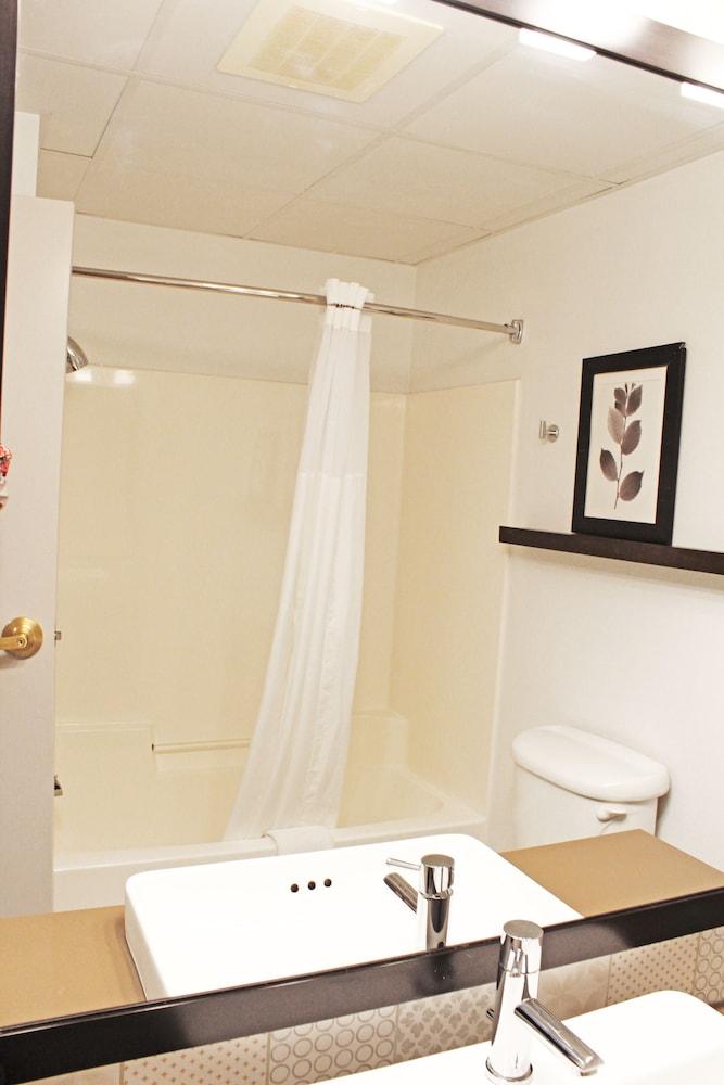 Independence Stay Hotel & Suites photo 30