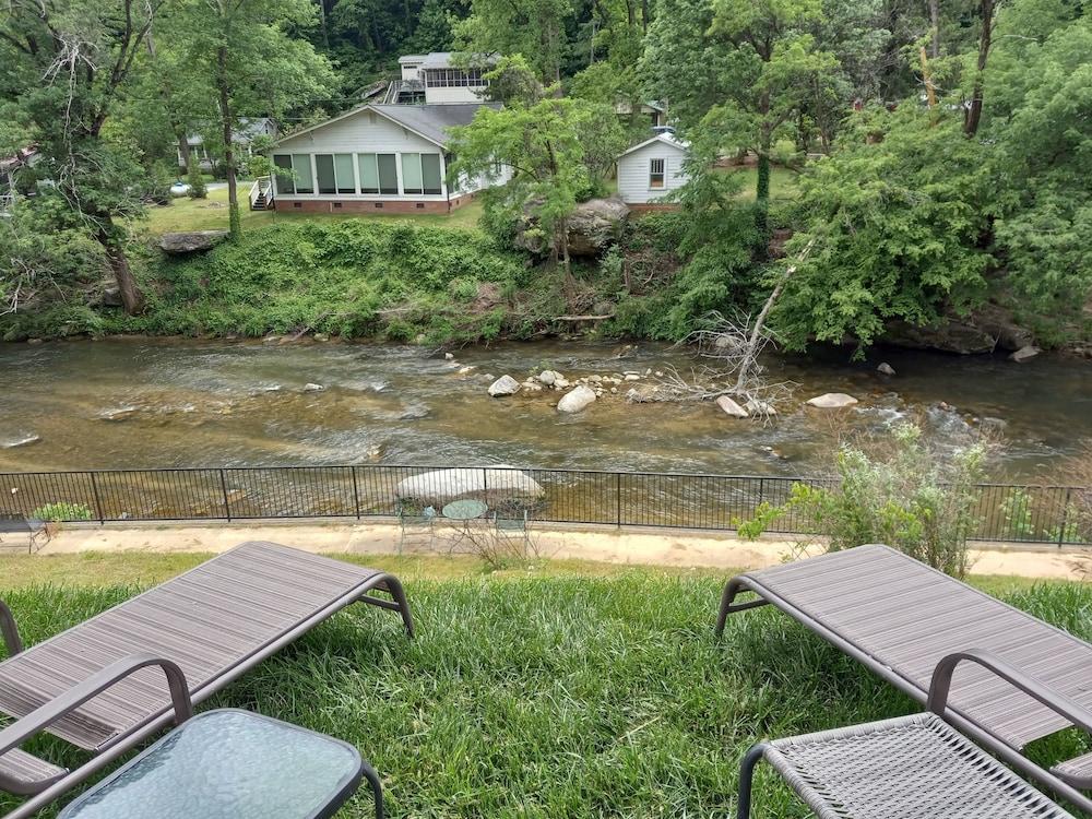 The Carter Lodge On The River photo 43