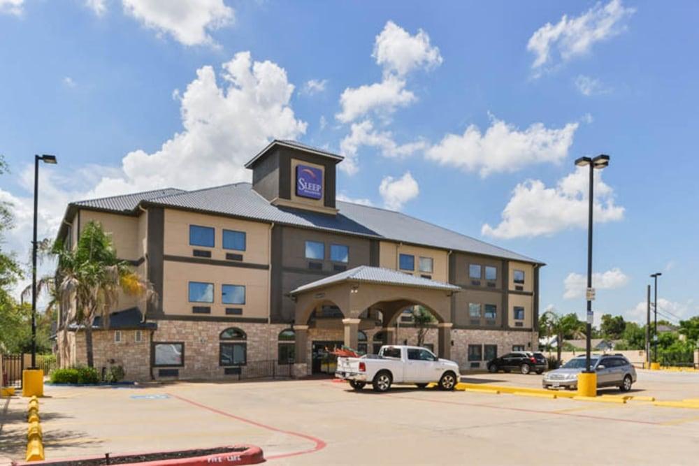 Sleep Inn & Suites Near Downtown North photo 18