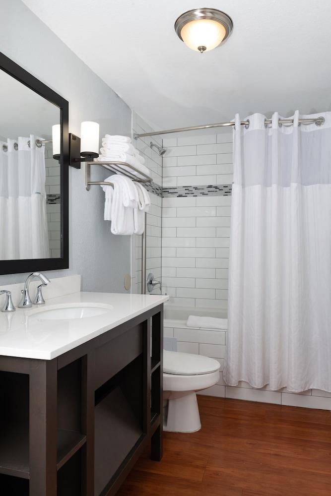 Club Wyndham Riverside Suites photo 11