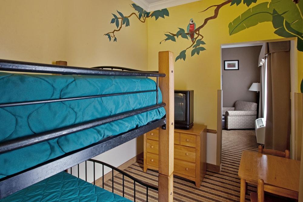 Holiday Inn Express & Suites Byron by IHG photo 23