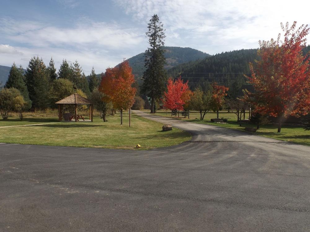 Clark Fork Lodge photo 32