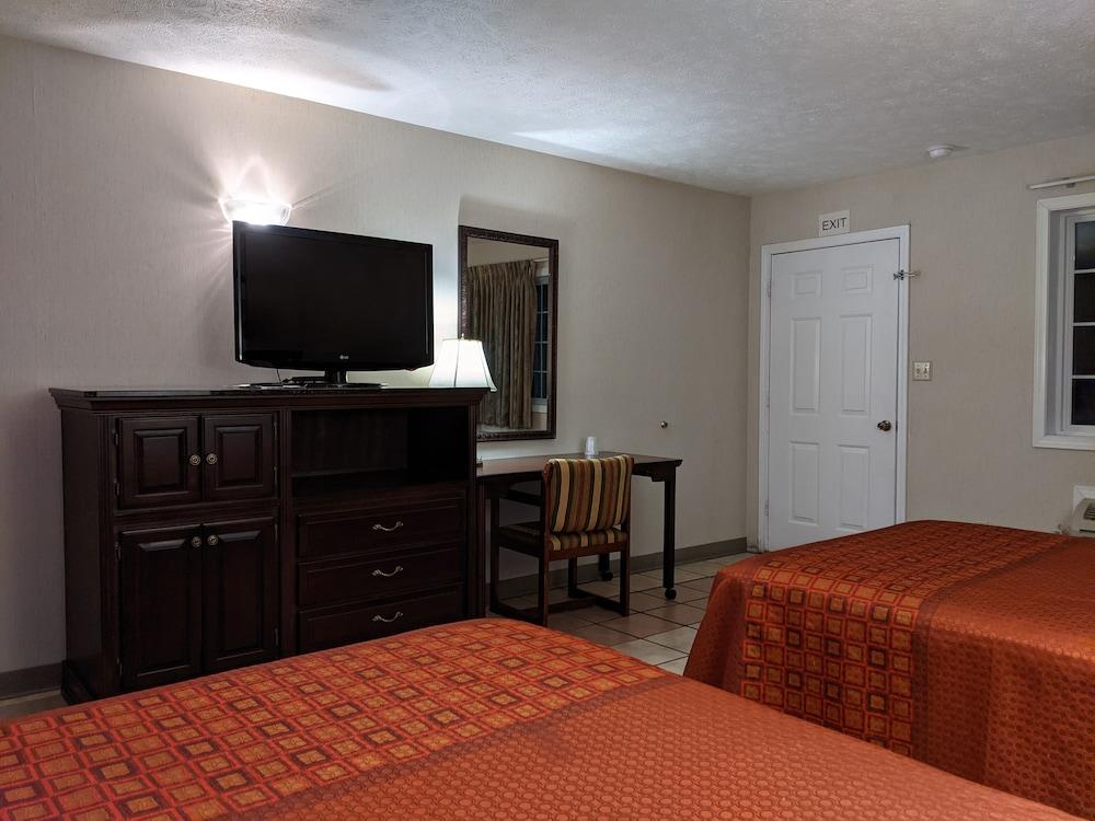 Reelfoot Lake Inn photo 2
