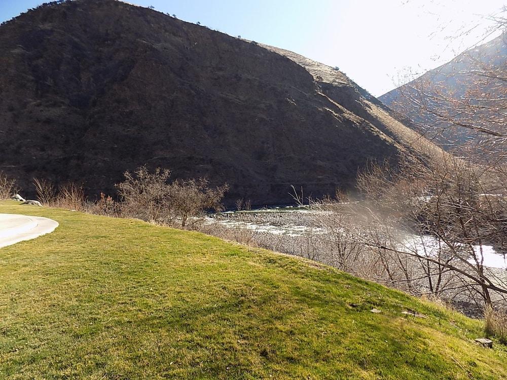 Salmon Rapids Lodge photo 73