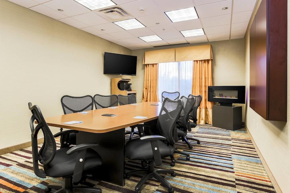 Fairfield Inn & Suites Wilkes-Barre Scranton photo 16