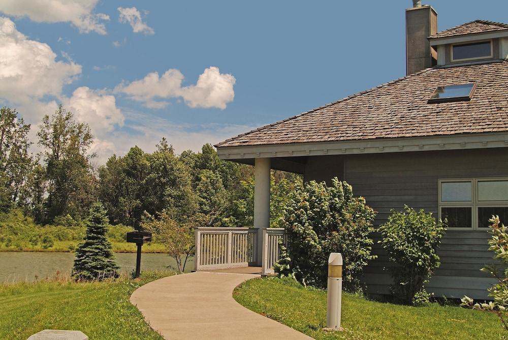 Maumee Bay Lodge and Conference Center photo 52