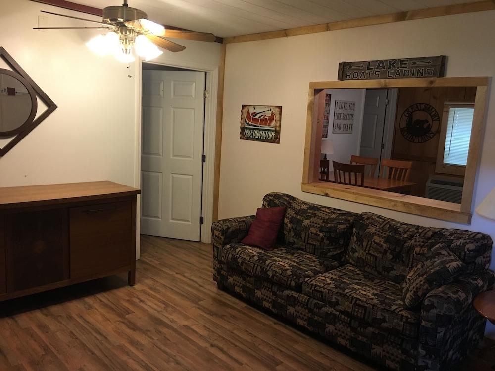 Smoky View Cottages & RV Resorts photo 13