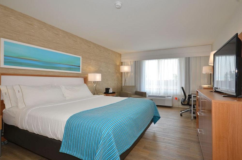 Holiday Inn Express & Suites Farmington by IHG photo 17