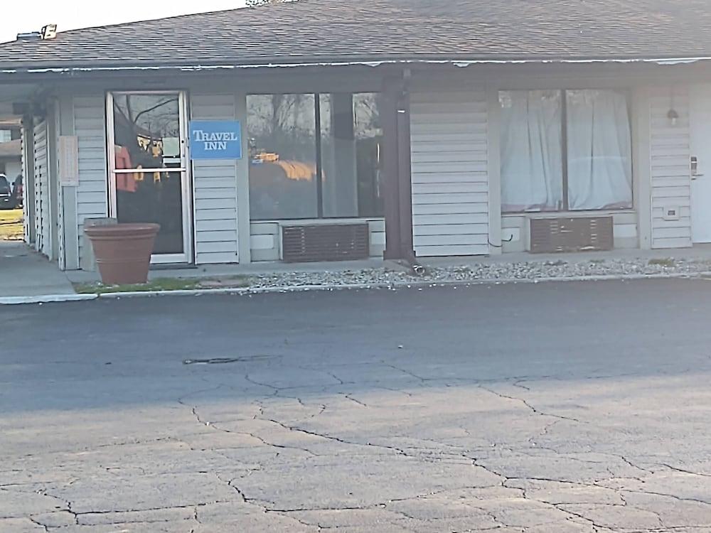 Travel Inn Perrysburg photo 1