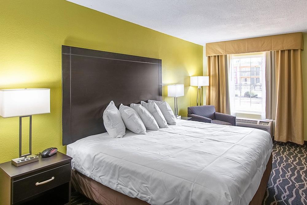 Clarion Inn Columbia Airport photo 44