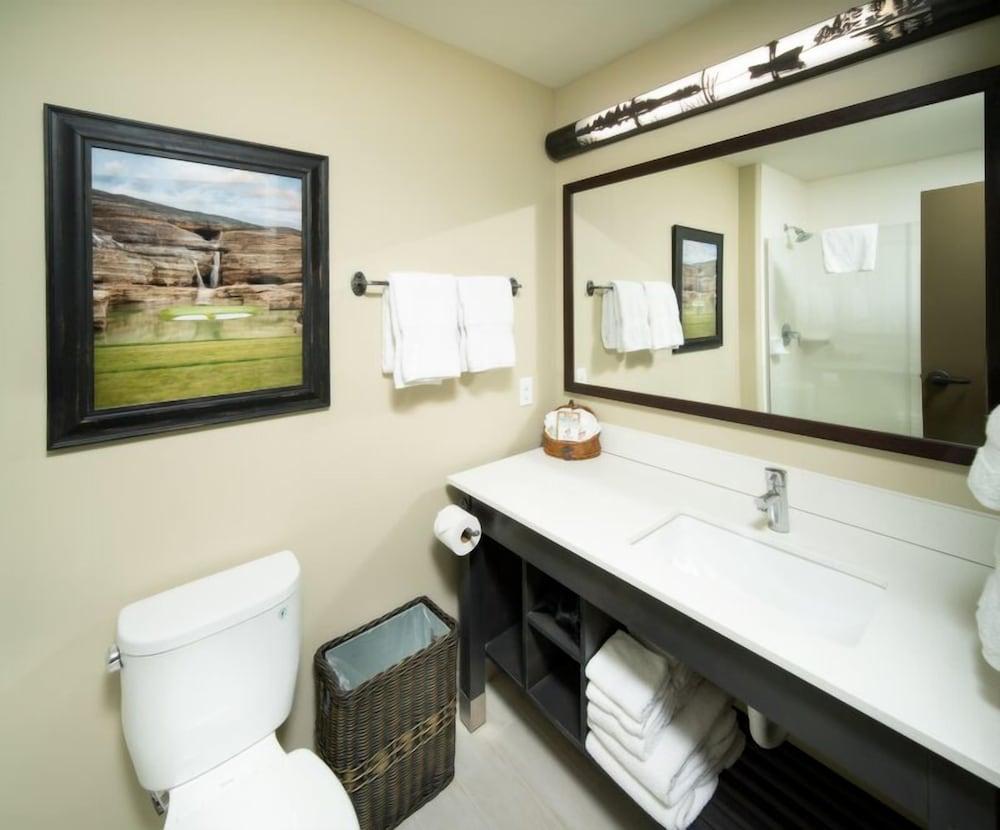 Angler's Lodge Hollister photo 11