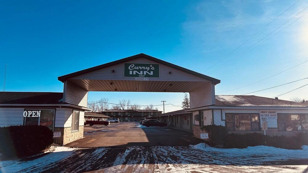 Curry’s Motel by OYO Saginaw MI photo 11