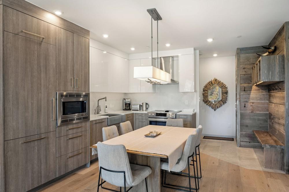 Chamonix Condominiums by Frias photo 79