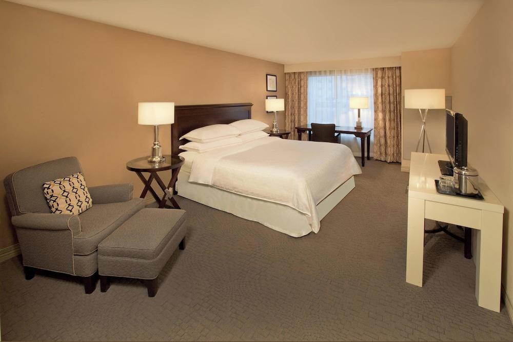 Sheraton Louisville Riverside by Marriott photo 6
